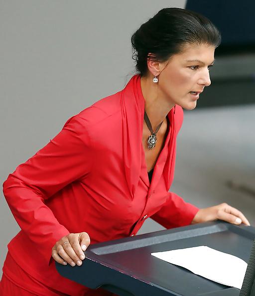 4P German politic sarah Wagenknecht