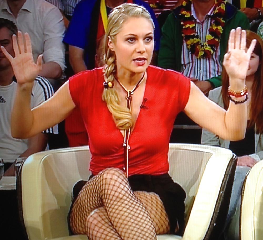 17P Ruth Moschner als Wichsvorlage