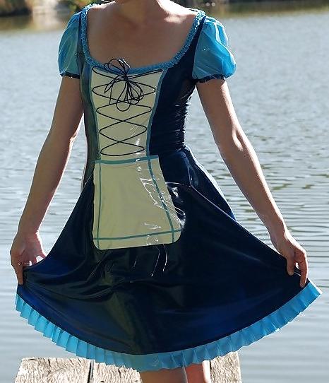 25P German latex dirndl