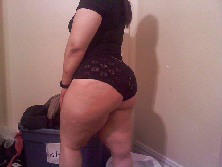 25P Phat white booty