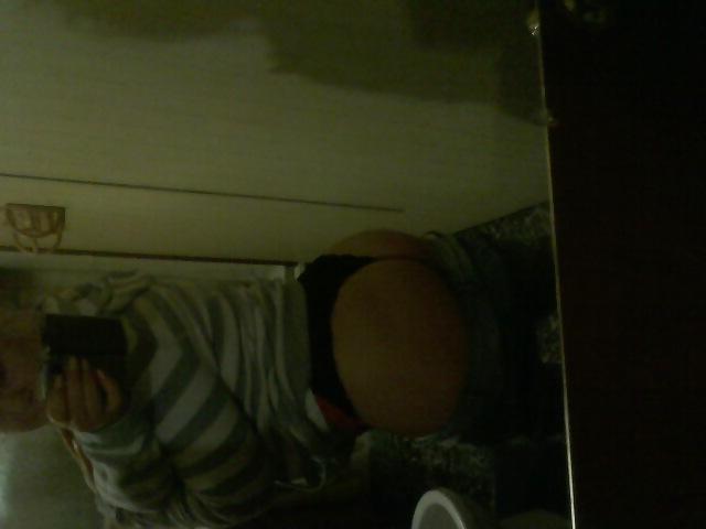 25P Phat white booty
