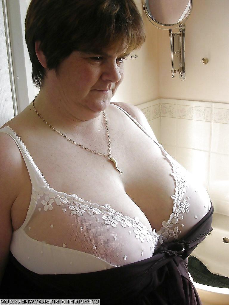 21P Big boobs