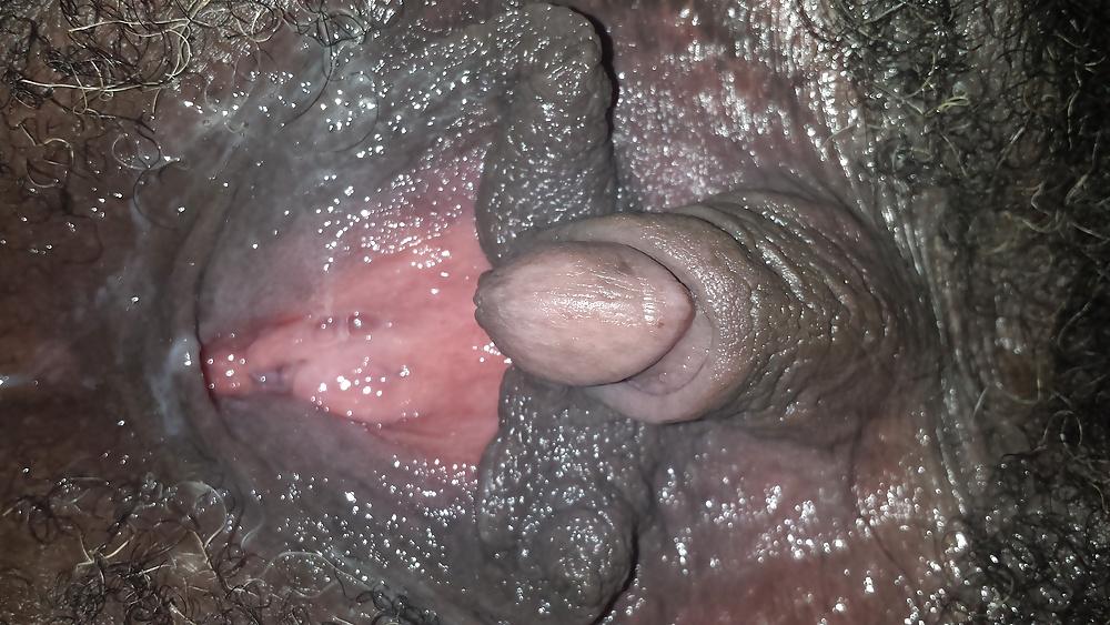 23P Very big clit
