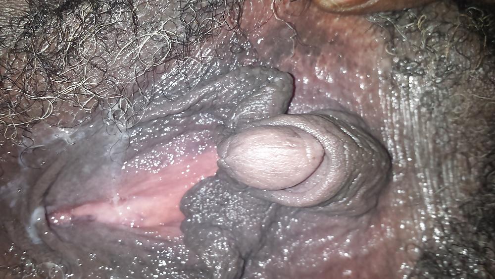 23P Very big clit