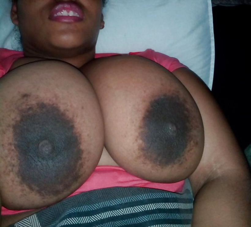 25P Big boobs from the United States