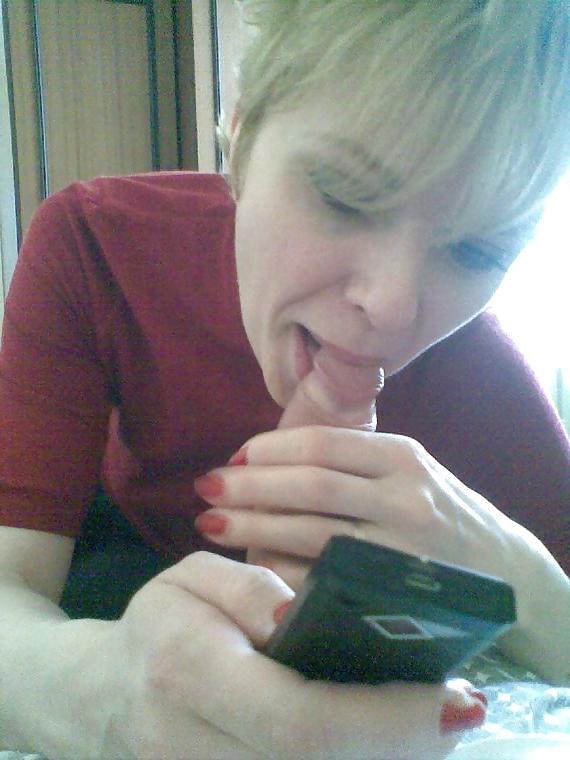 25P Homemade Blowjob and Cumshot - Very hot babes!