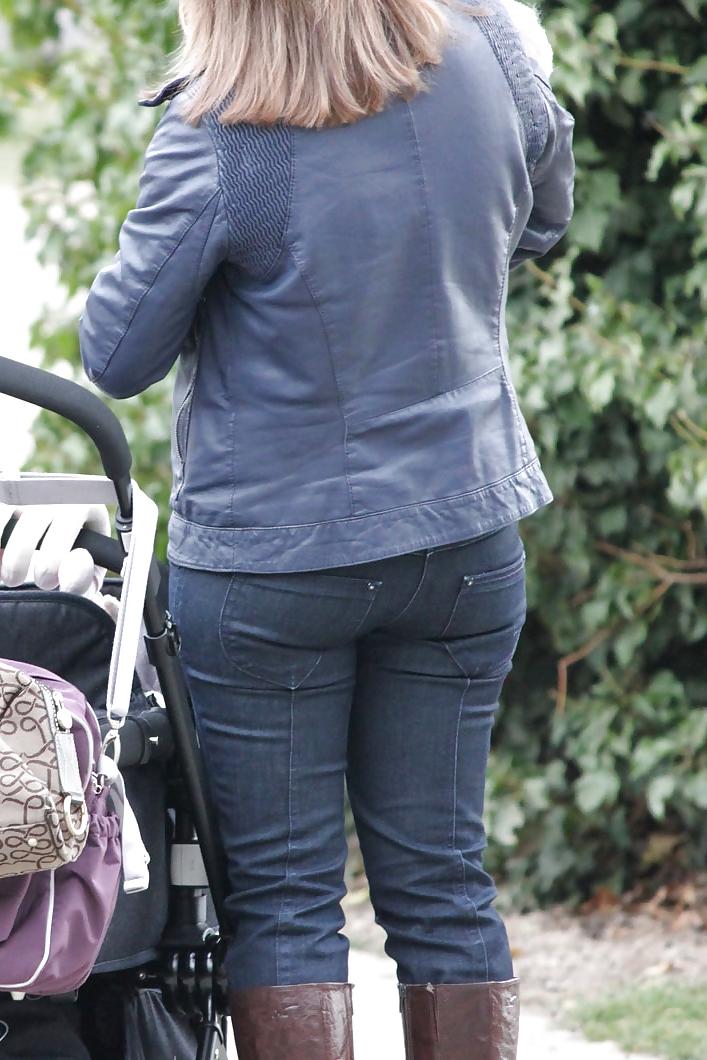 24P Swiss Candid Street Asses  1 