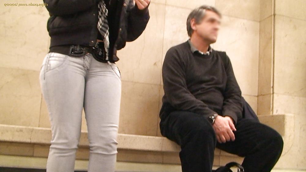 25P Big ass spanish babe