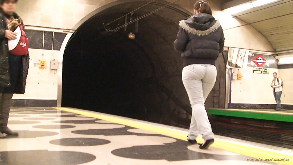 25P Big ass spanish babe