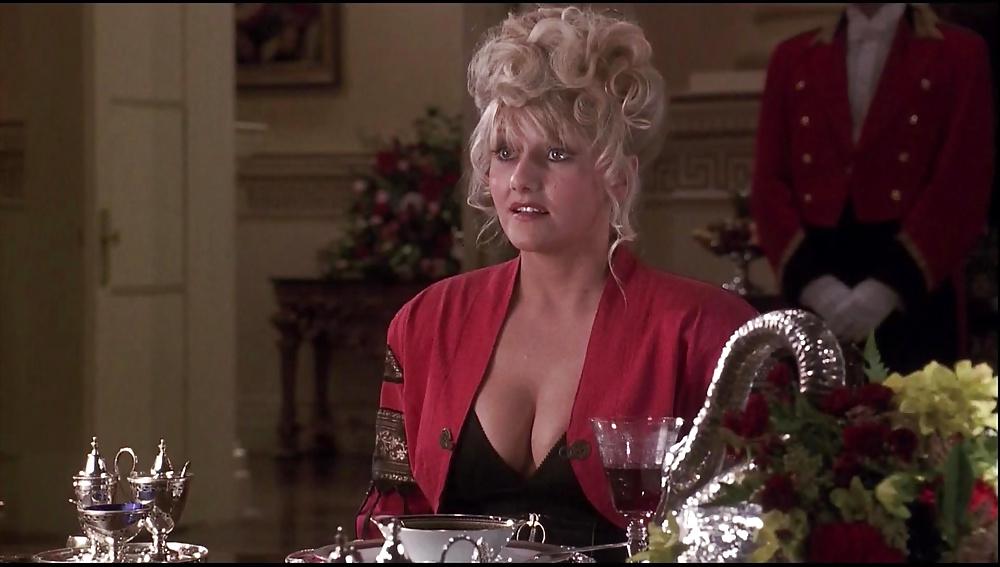 25P Camille Coduri