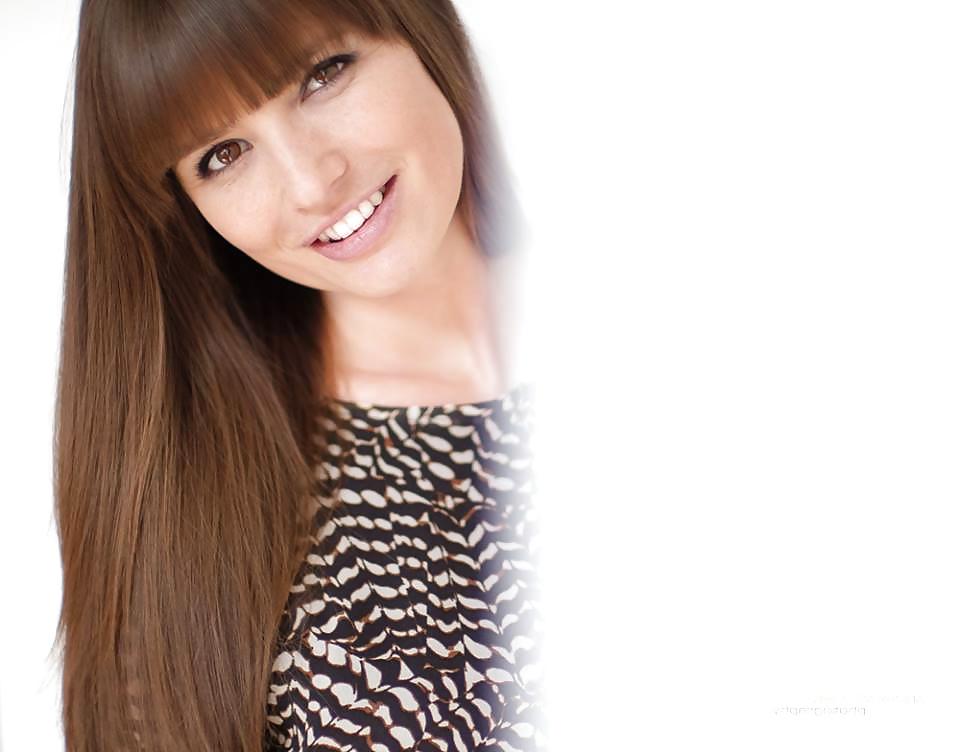 25P German Model Bernadette Kaspar