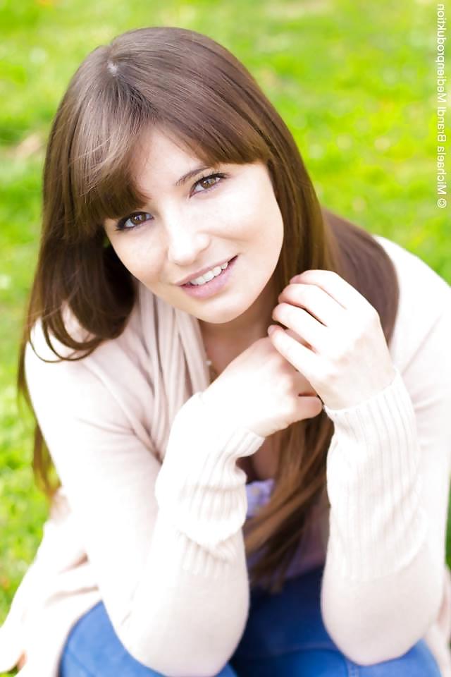 25P German Model Bernadette Kaspar
