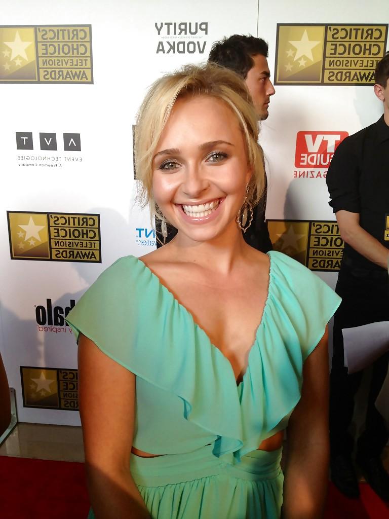 25P Hayden Panettiere Mega-Sammlung 2