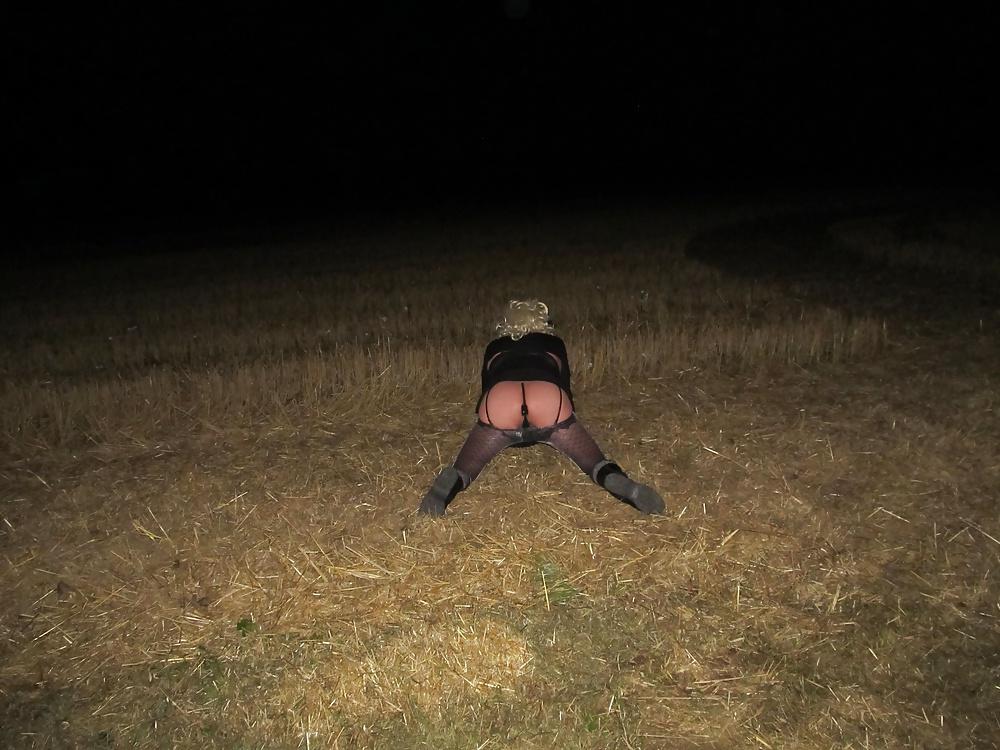 25P Crossdresser outdoor