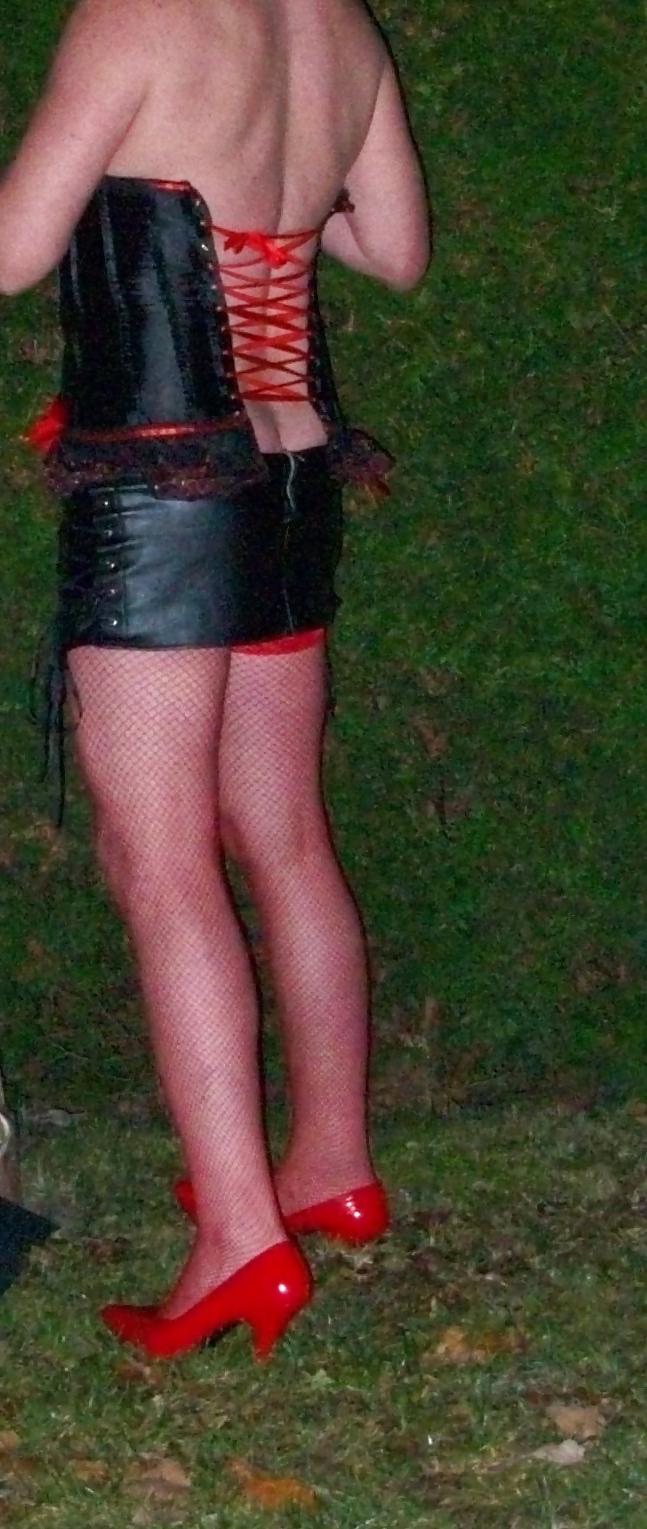 25P Crossdresser outdoor