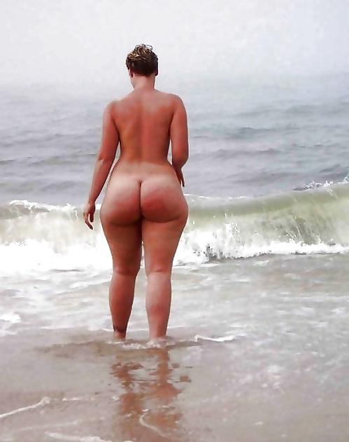 23P Big Booty 9