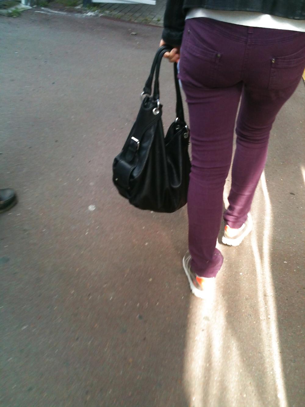 6P Violet ass street
