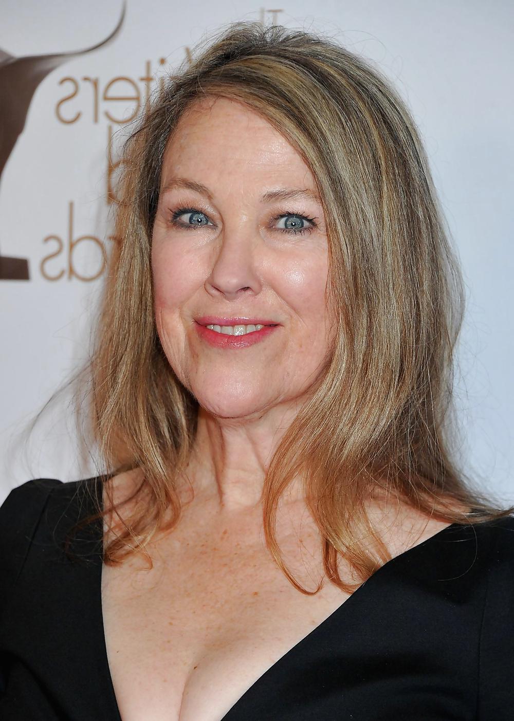 11P MILF Celebrity - Catherine O'Hara
