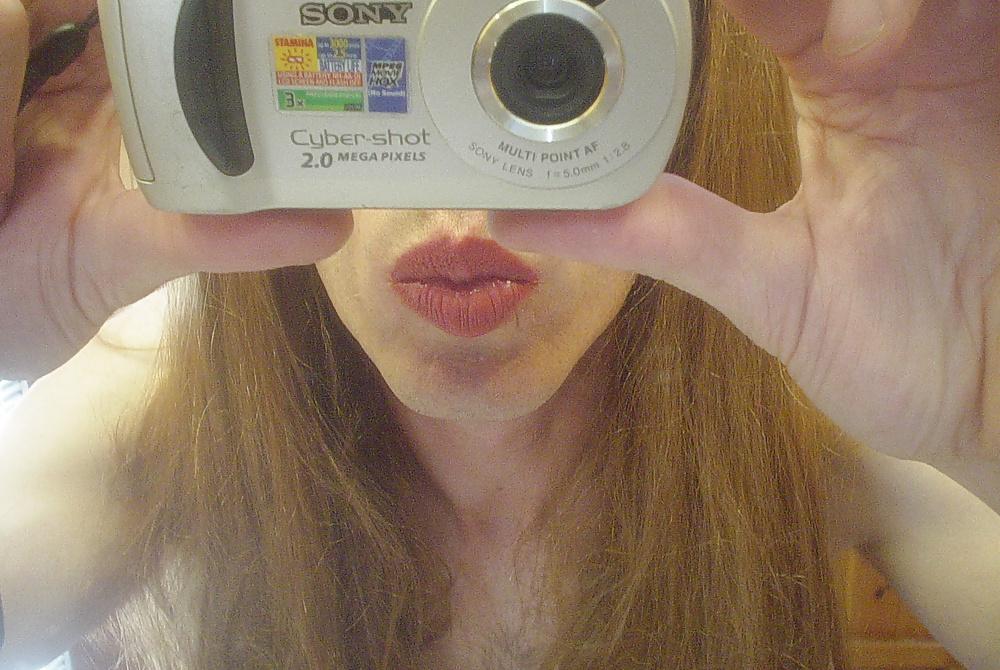 25P Amateur crossdresser dressed and nude