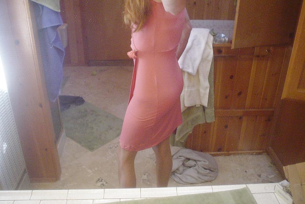 25P Amateur crossdresser dressed and nude