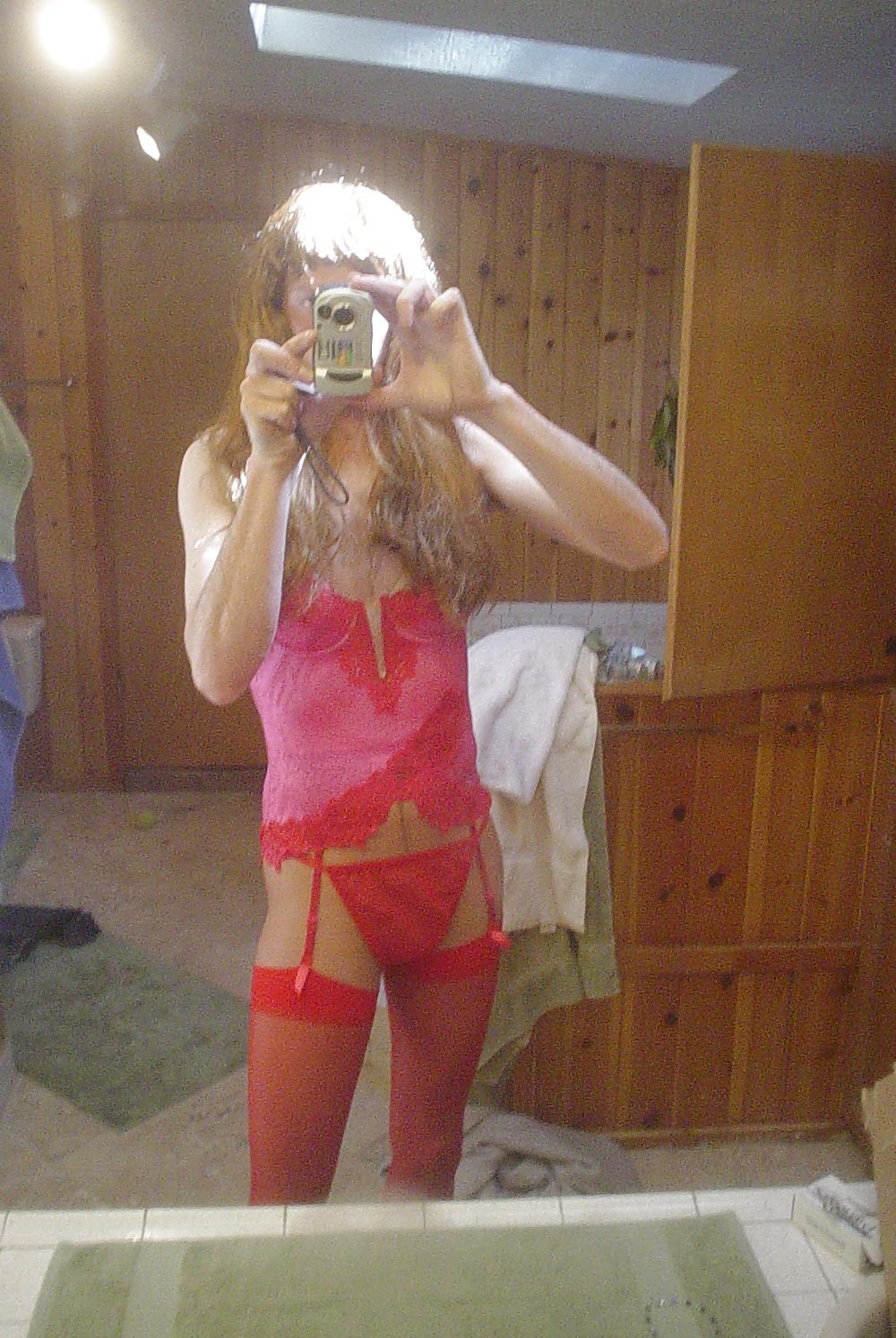 25P Amateur crossdresser dressed and nude
