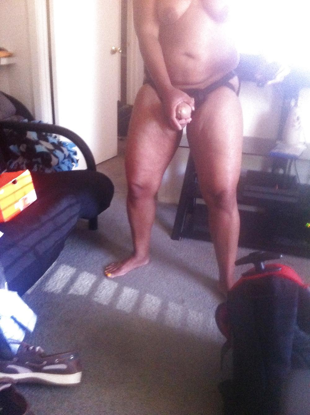 19P Detroit strapon chick