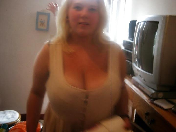 25P Big Boobs on this Party-Fatty