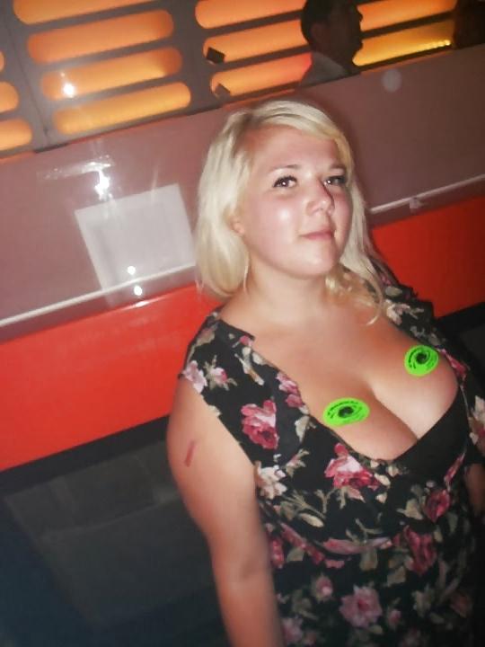25P Big Boobs on this Party-Fatty