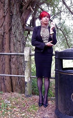 17P Mandy Waiting For Master