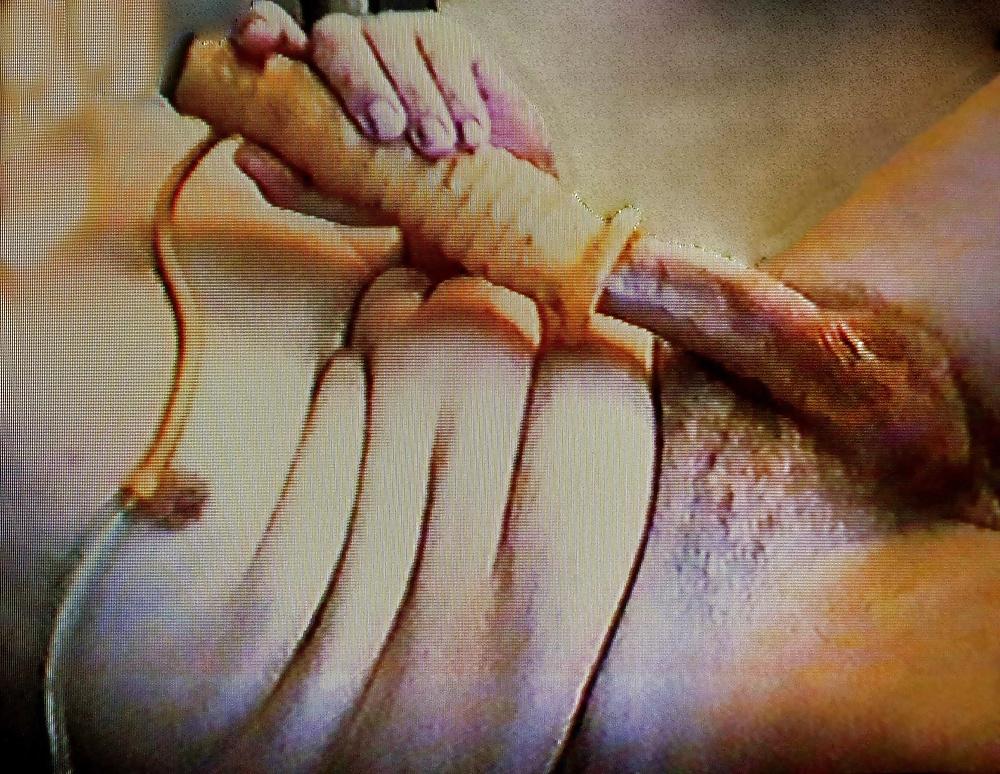 25P Male masturbation 