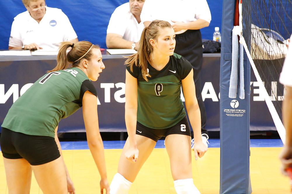 25P Insanely Hot College Volleyball Player