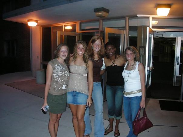 25P Insanely Hot College Volleyball Player