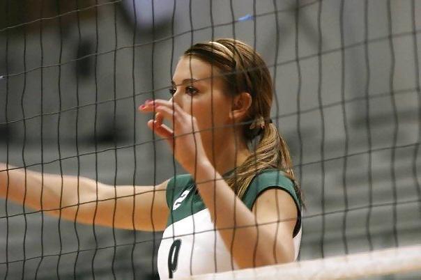 25P Insanely Hot College Volleyball Player