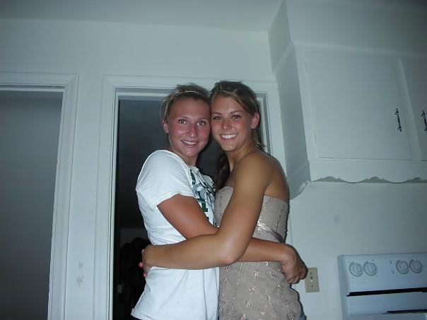 25P Insanely Hot College Volleyball Player