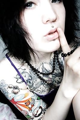 18P Emo girls with nice tattoos