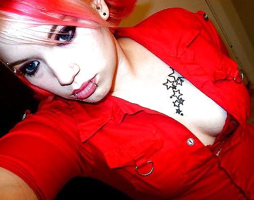 18P Emo girls with nice tattoos