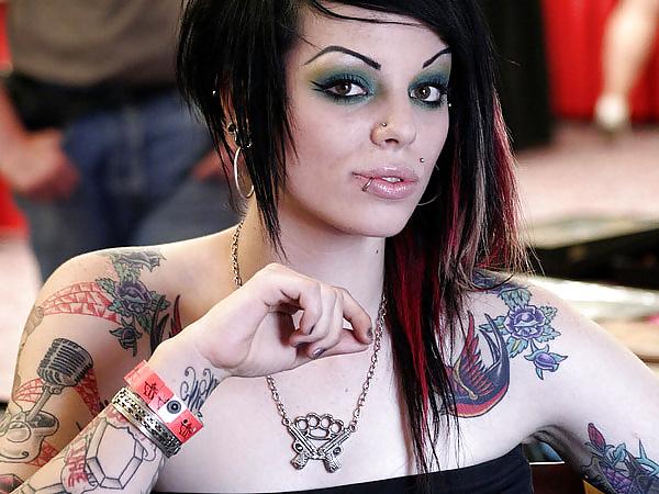 18P Emo girls with nice tattoos