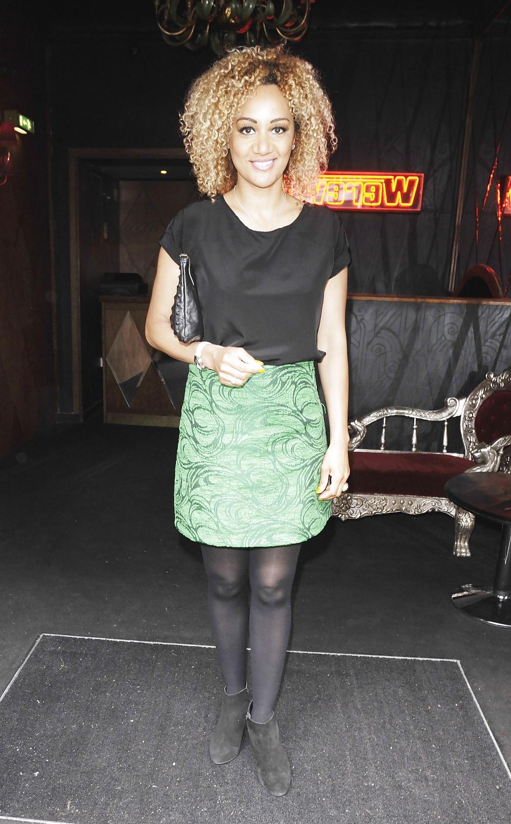 25P Celebrities In Pantyhose 4