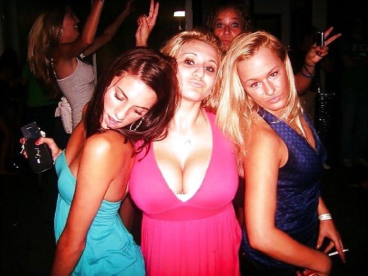 25P Big Boobs
