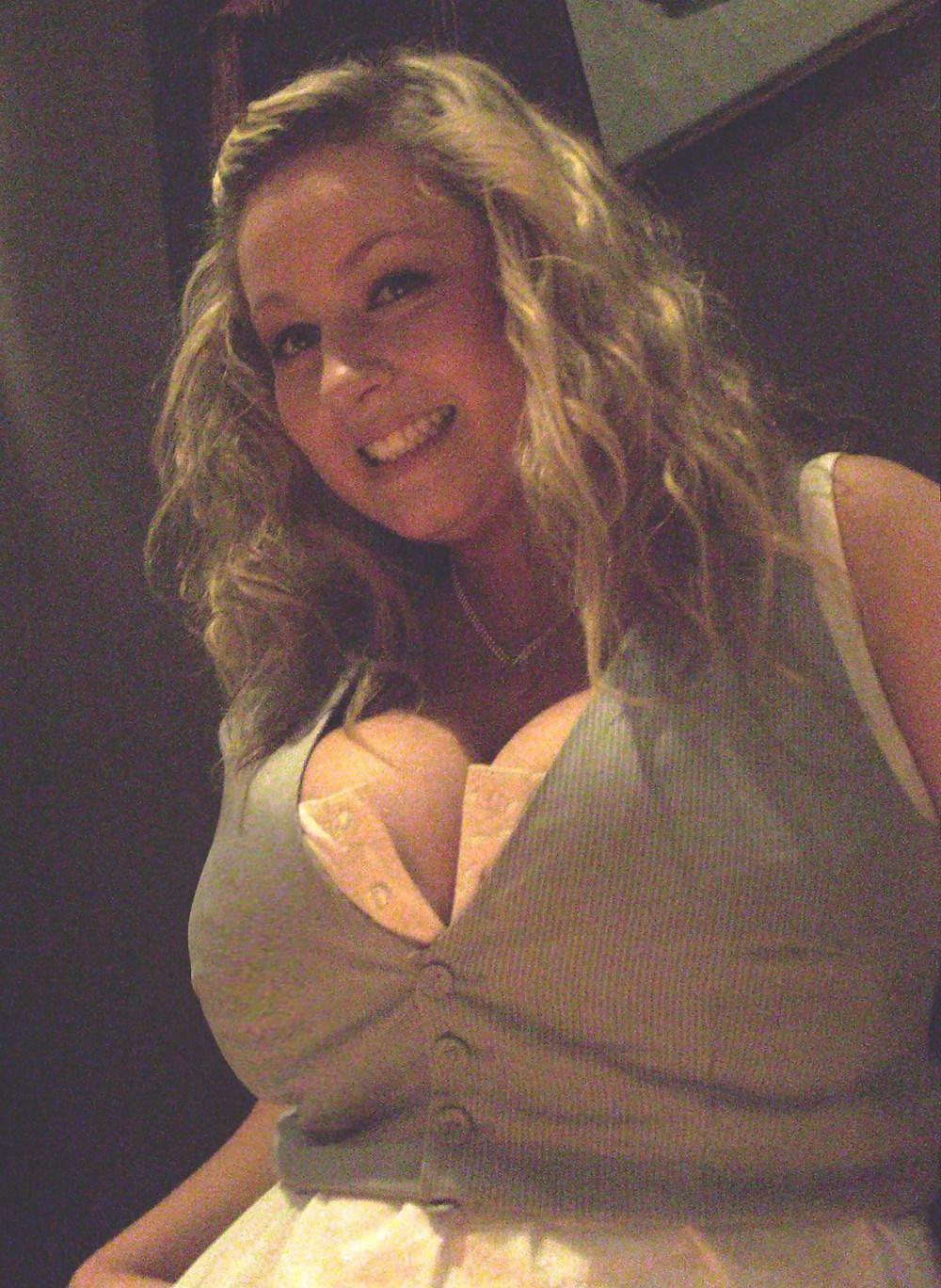 25P Big Boobs