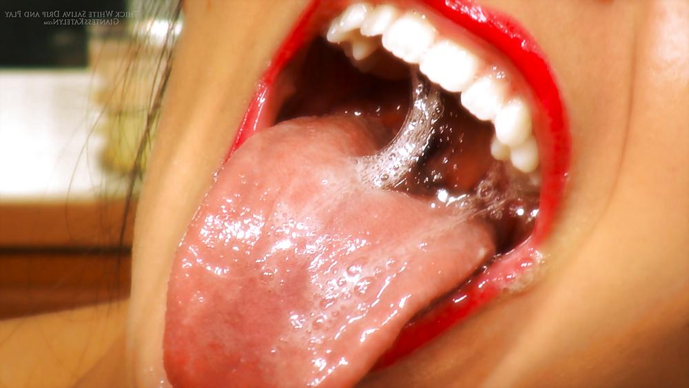 25P Cum kiss-swap,cum licking,drooling & more