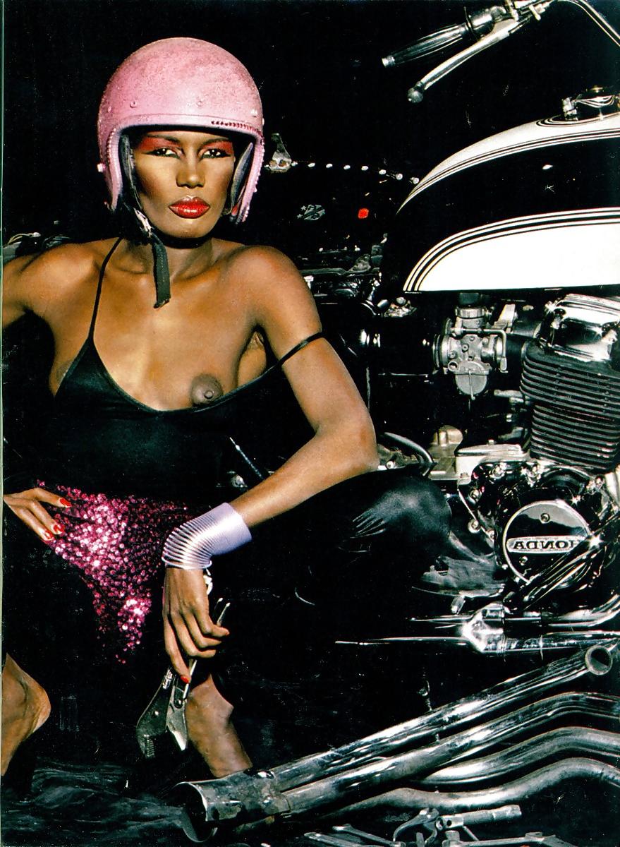 25P Grace Jones