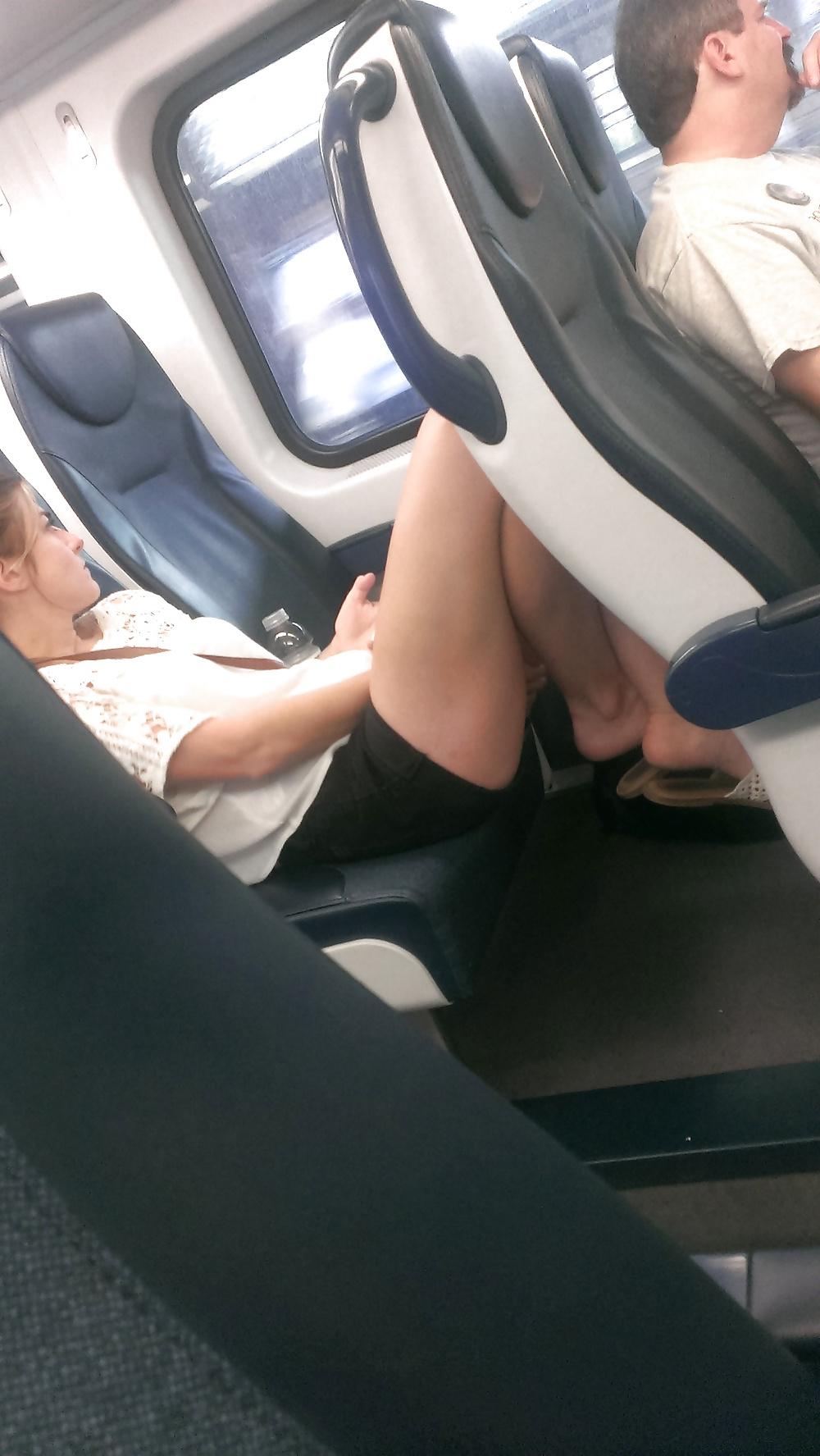 10P NYC upskirts and booty