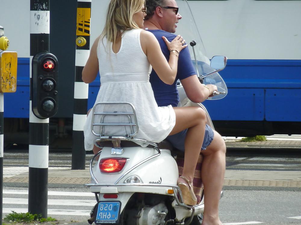 25P GIRLS AND MATURE WOMAN ON A SUNNY DAY IN AMSTERDAM