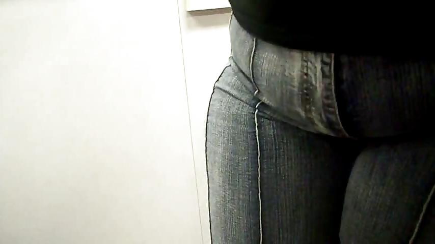 13P Mega booty mature