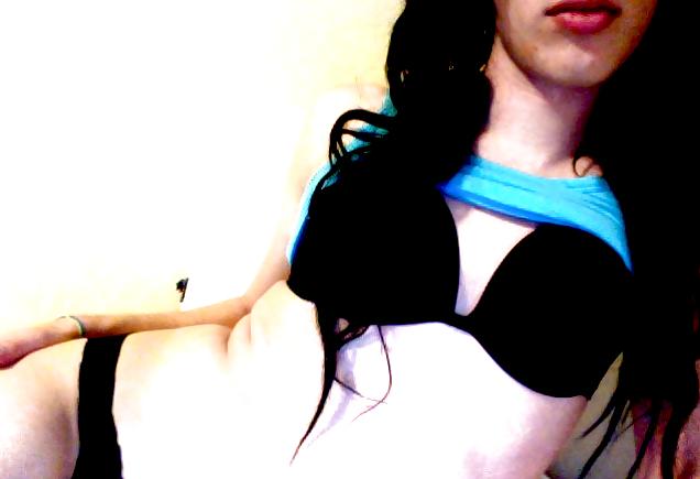 7P Crossdresser emile stone