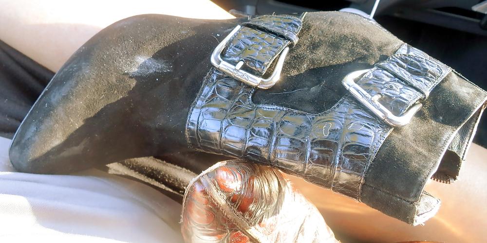 21P DONALD PLI NER SNAKE BOOTS