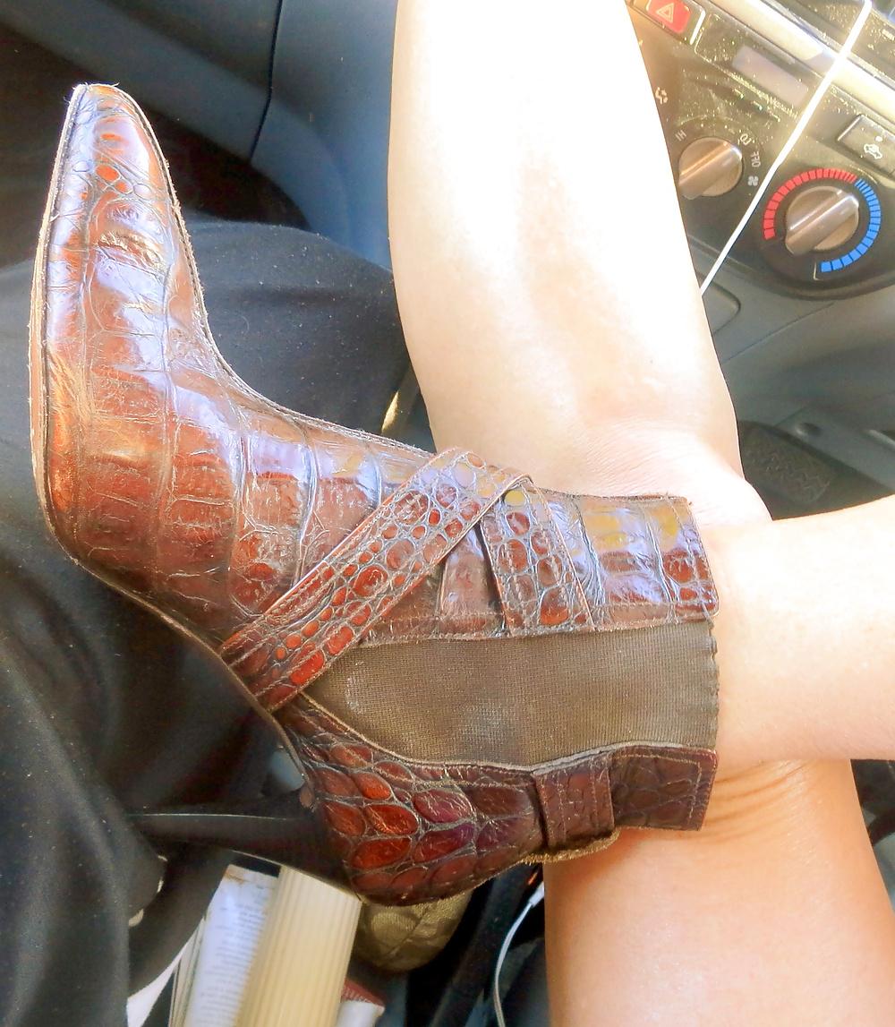 21P DONALD PLI NER SNAKE BOOTS