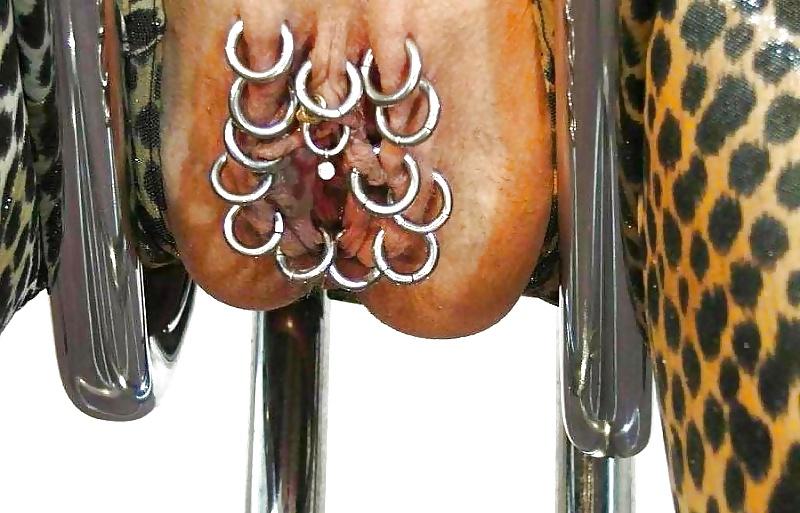 25P Heavy Pierced Pussies