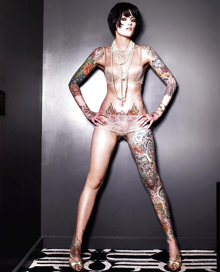 25P Tattooed Hot Babes - Session 4